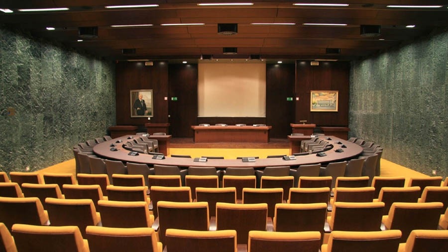 Auditorium 80 seats