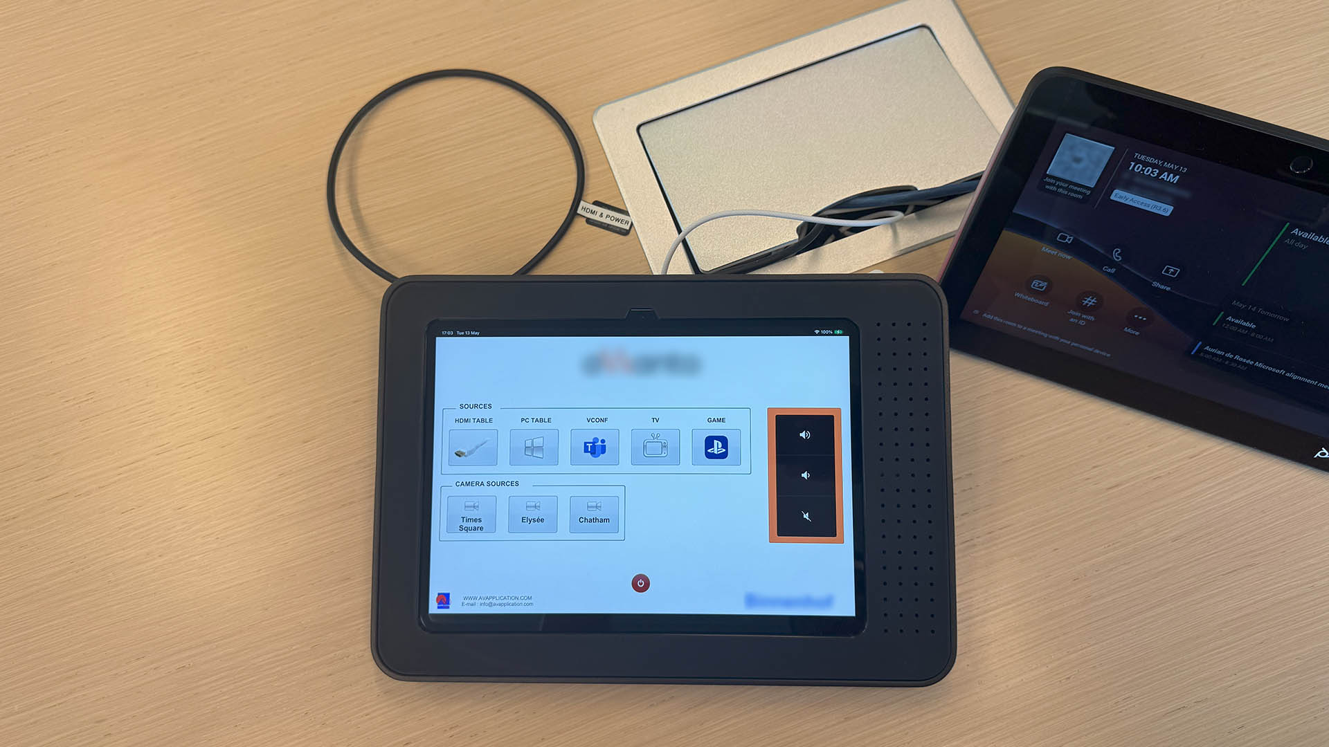 Videoconference Meeting room with partition