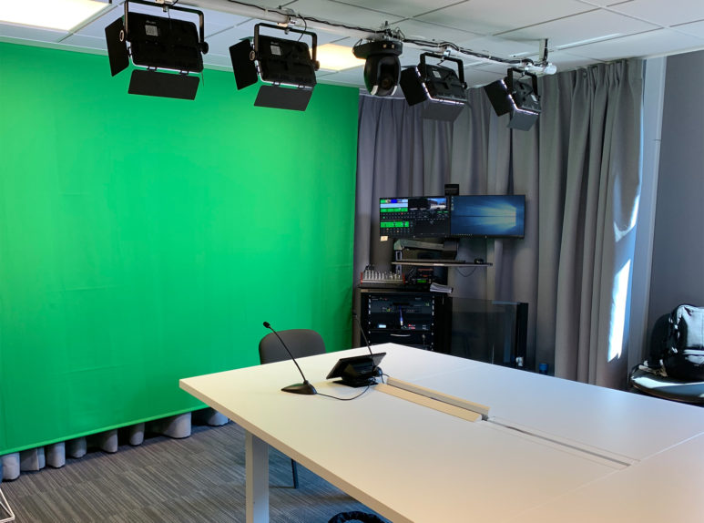 STUDIO_TV01